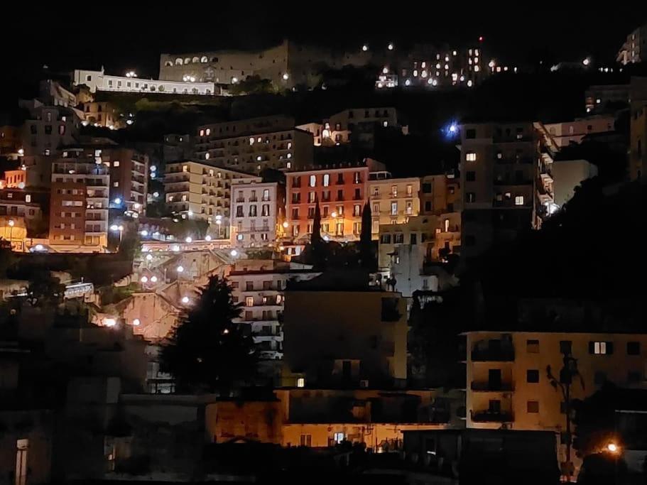 Apartment Ventaglieri Panoramic Rooftop In The Historic Center Naples