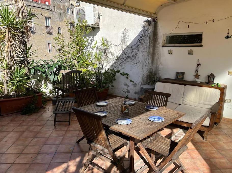 Apartment Ventaglieri Panoramic Rooftop In The Historic Center Naples